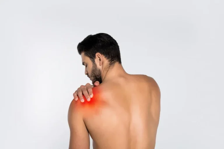 shoulder-pain-1024x683